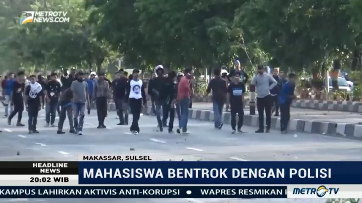 Bentrok Mahasiswa Makassar dengan Polisi Warnai Peringatan Hari Sumpah Pemuda