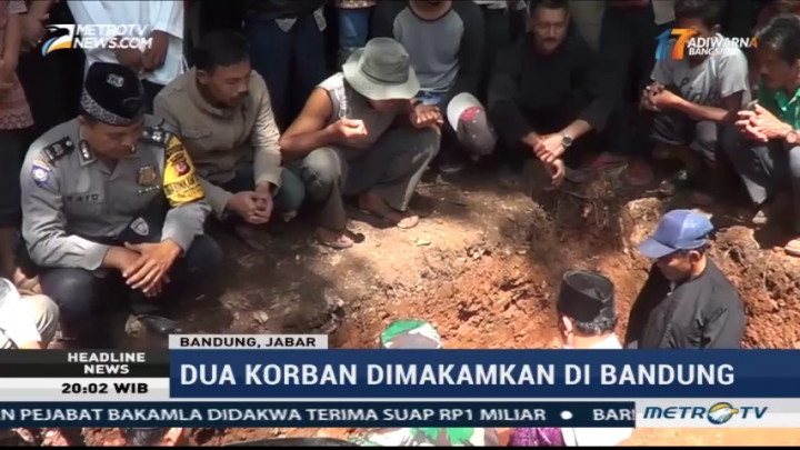 Dua Korban Ledakan Pabrik Kembang Api Dimakamkan di Cililin