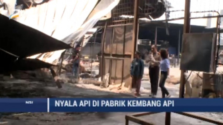 Nyala Api di Pabrik Kembang Api (2)