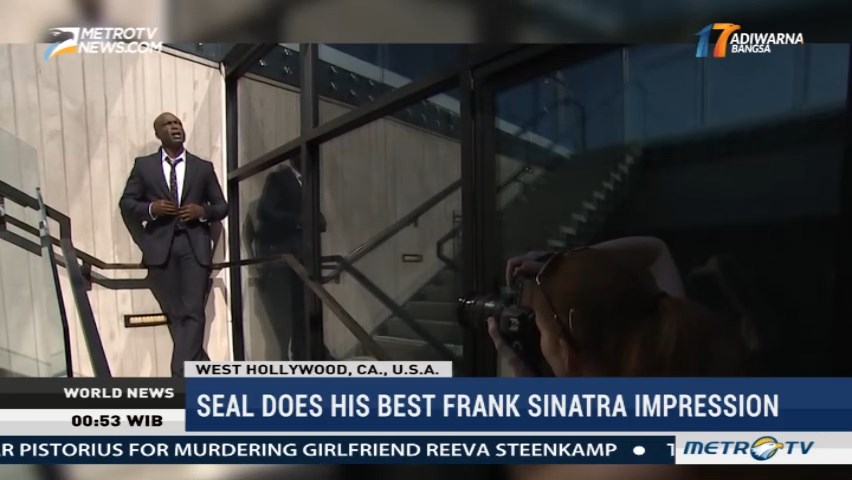 Seal Does His Best Frank Sinatra Impression