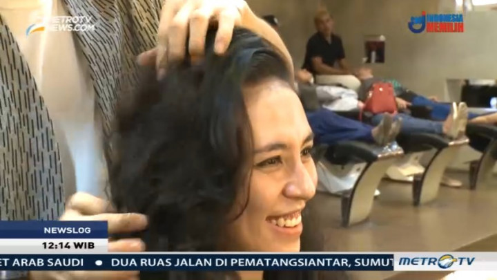 Tips Menata Rambut Keriting