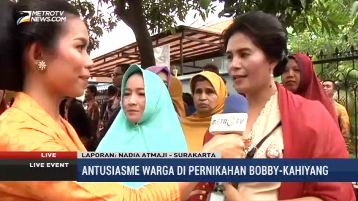 Relawan Jokowi Antusias Saksikan Pernikahan Kahiyang-Bobby