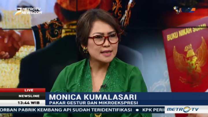 Membaca Ekspresi Keluarga di Hari Bahagia Kahiyang-Bobby