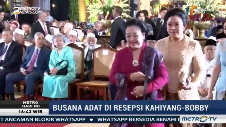 Gaya Busana Para Tokoh di Pernikahan Kahiyang-Bobby