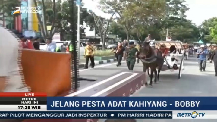 Belasan Delman Ikuti Gladi Bersih Kirab Resepsi Kahiyang-Bobby