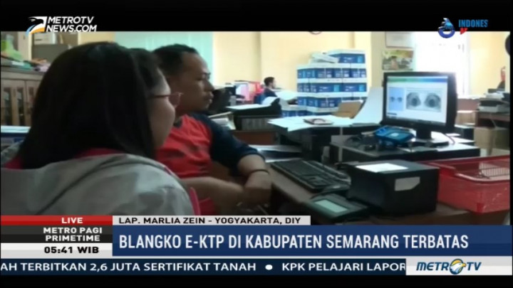 Blangko KTP-el di Kabupaten Semarang dan Jombang Terbatas