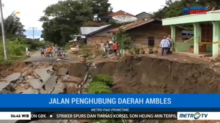 Jalan Menuju Danau Toba Ambles