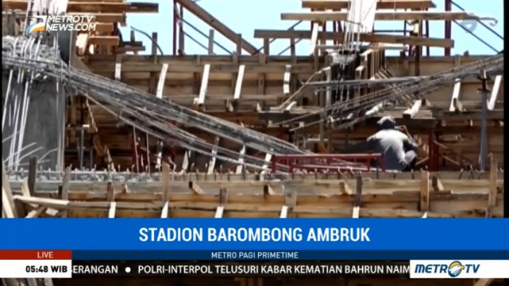 Ambruknya Tribun Stadion Barombong Disebut Akibat Cuaca Buruk