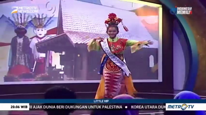 Lenggak-lenggok Trisa Mutiara Bawakan Tari Betawi