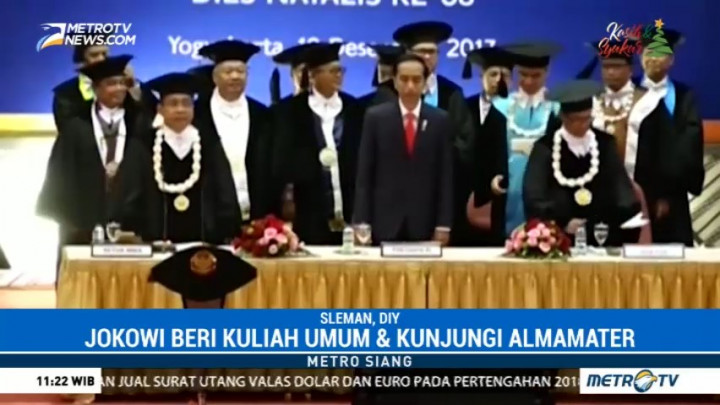 Jokowi Hadiri Dies Natalis ke-68 UGM
