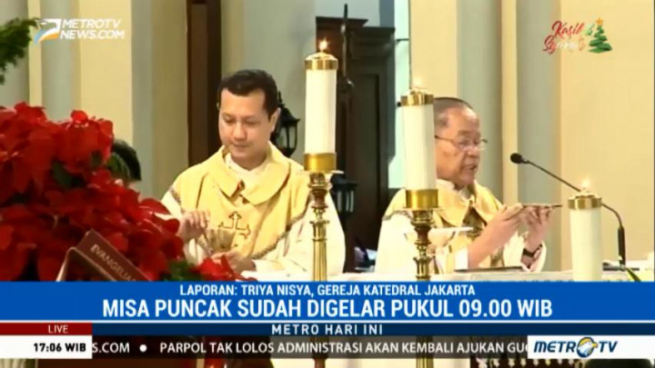 Suasana Gereja Katedral Mulai Sepi