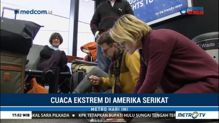 Badai Salju Batalkan Ribuan Penerbangan di AS