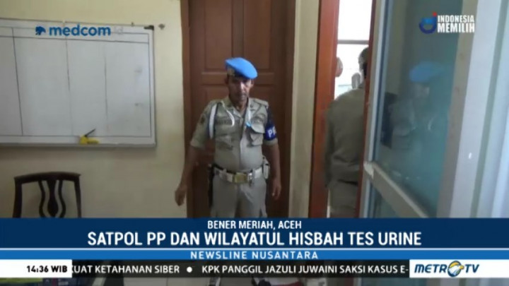 Satpol PP dan Polisi Syariah Aceh Tes Urine