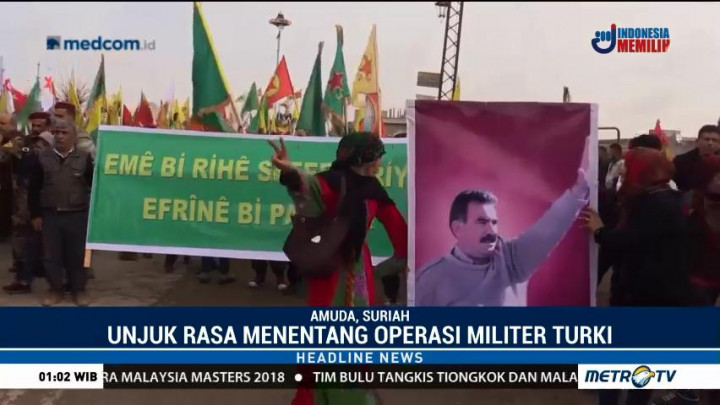 Ratusan Warga Suriah Menentang Operasi Militer Turki
