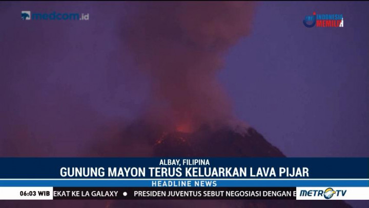 Gunung Mayon di Filipina Meletus