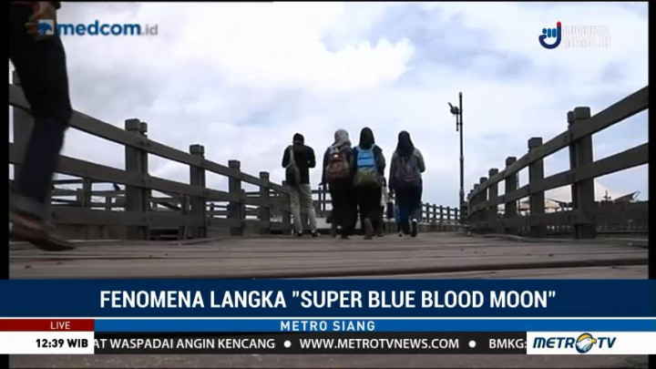 Ancol Sediakan Dua Teropong untuk Amati <i> Super Blue Blood Moon </i>