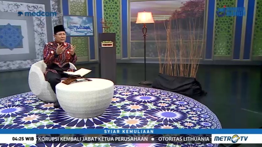 Syiar Kemuliaan: Memakmurkan Masjid (3)