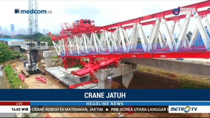 Pihak Terkait Kunjungi Lokasi Crane Jatuh di Jatinegara