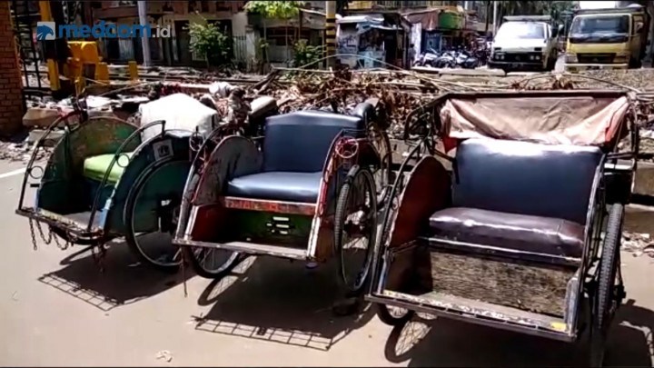 Tukang Becak Jakarta Tolak 'Pendatang' Baru