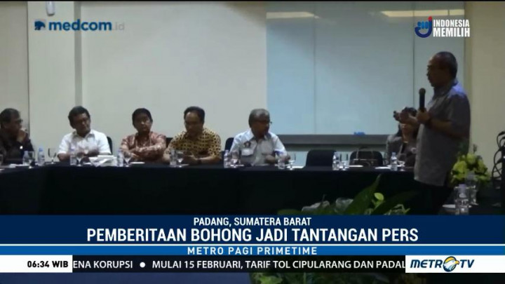 Pers Lawan Berita Hoaks