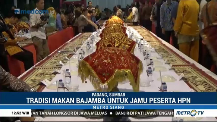 Peserta Peringatan Hari Pers Nasional Dijamu Tradisi Makan Bajamba