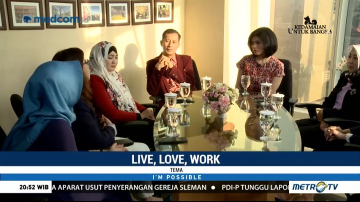 Live, Love, Work (4)