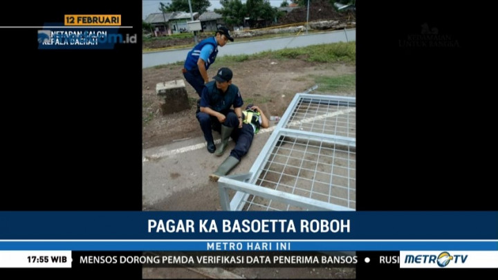 Seorang Petugas Keamanan Terluka Usai Tertimpa Pintu Pagar Kereta Bandara