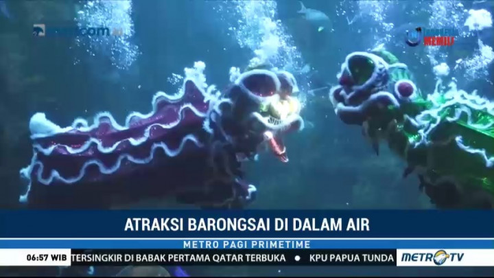 SeaWorld Ancol Hadirkan Atraksi Barongsai di Dalam Air
