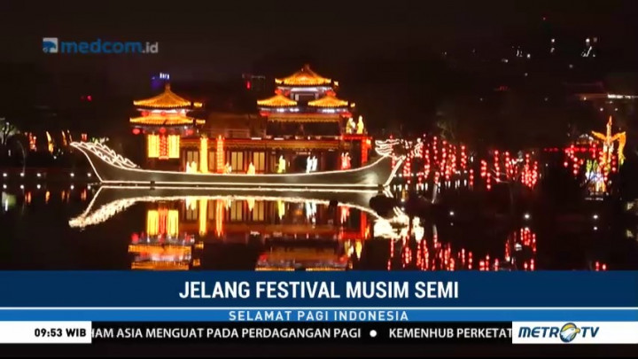 Festival Lampion Hiasi Berbagai Wilayah di Tiongkok