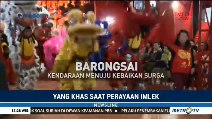 Pernak-pernik Khas Imlek