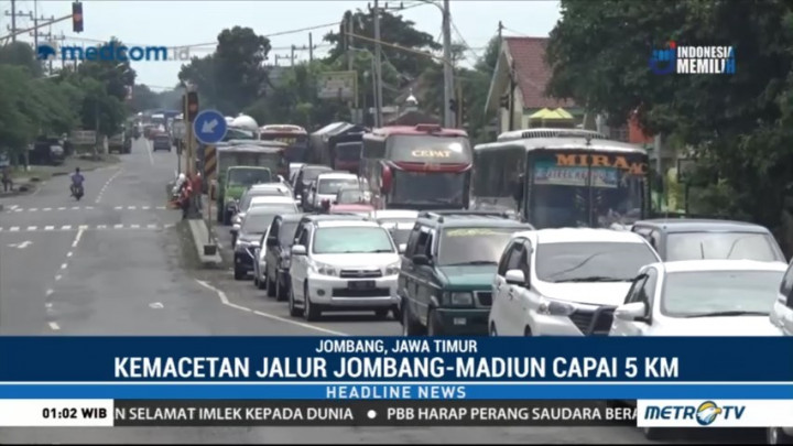 Libur Imlek, Jalur Jombang-Madiun Macet Hingga 5 Km