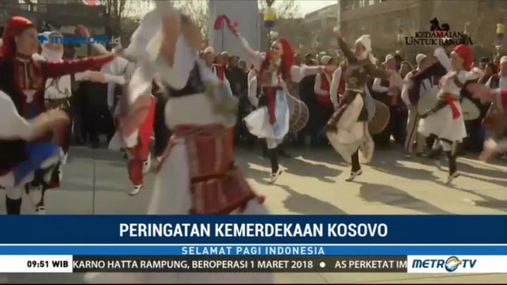 Tarian Rakyat Meriahkan Peringatan 10 Tahun Kemerdekaan Kosovo