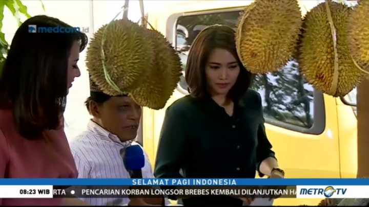 Menikmati Durian di Akhir Pekan (1)
