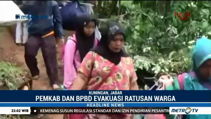 Ratusan Warga Kuningan Dievakuasi Akibat Pergerakan Tanah