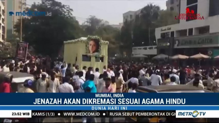 Ribuan Penggemar Hadiri Pemakaman Aktris Sridevi