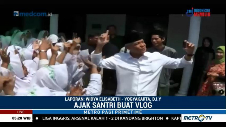 Kampanye di Kendal, Ganjar Pranowo Ajak Santri Nge-Vlog