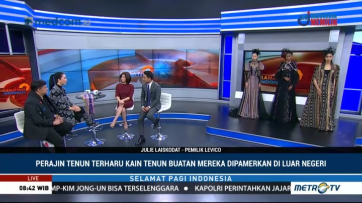 Kain Tenun NTT di Paris Fashion Week 2018 (2)