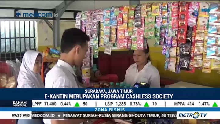 Dorong <i>Cashless Society</i>, SMA di Surabaya Terapkan e-Kantin