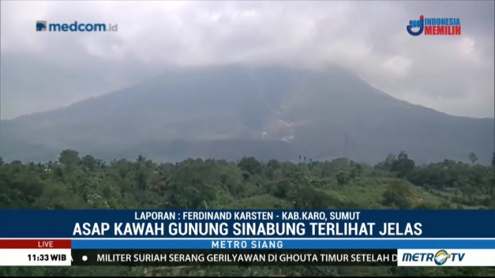 Gunung Sinabung Diguncang Gempa Tremor Sebanyak 19 Kali