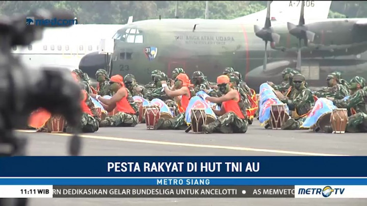 Perayaan HUT TNI AU Berkonsep Pesta Rakyat