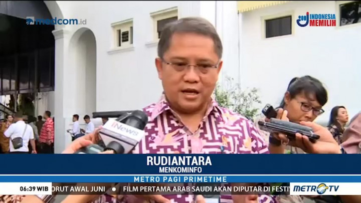 Kemenkominfo Minta Facebook Tutup Sementara