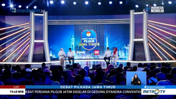 Debat Publik Pilkada Jawa Timur (1)