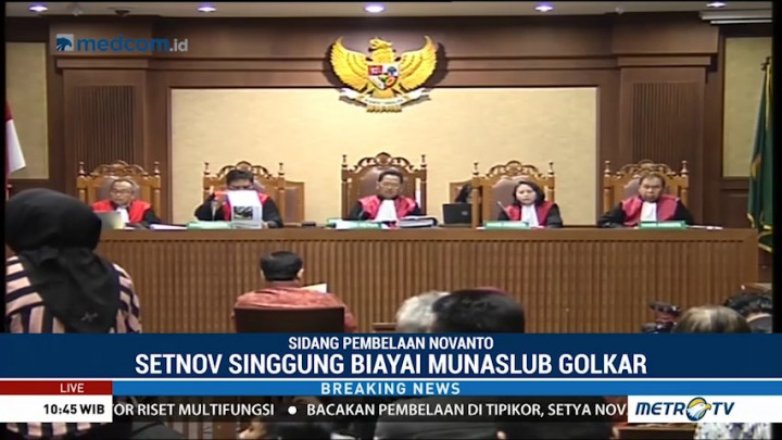 Setya Novanto Bacakan Nota Pembelaan (4)