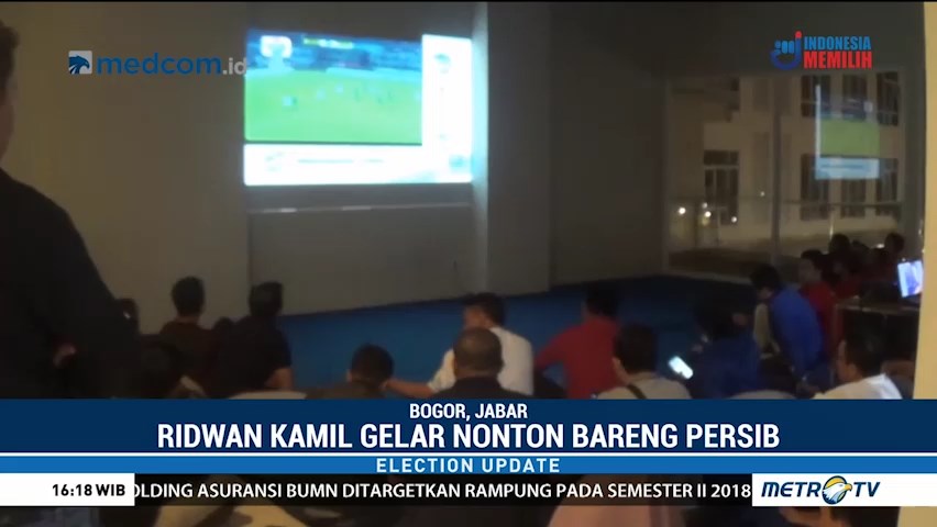 Ridwan Kamil Gelar Nobar Laga Persib vs Arema FC
