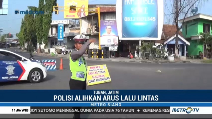 Jalur ke Surabaya Dialihkan Pascaambruknya Jembatan Widang