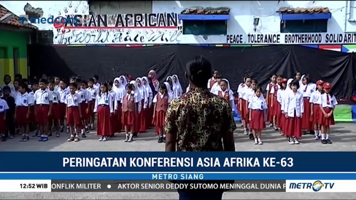 Pelajar Sekolah Rakyat Ibu Inggit Garnasih Gelar Upacara Peringatan 63 Tahun KAA