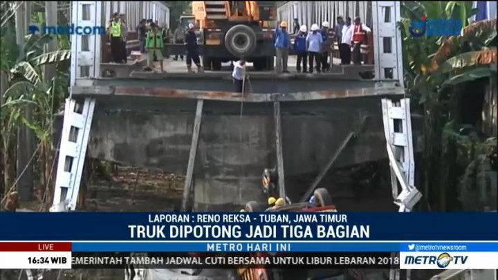 Evakuasi Truk Korban Ambruknya Jembatan Widang Kembali Dilanjutkan