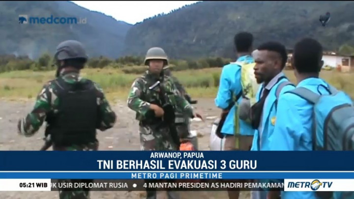 TNI Berhasil Evakuasi Tiga Guru Korban Penyanderaan