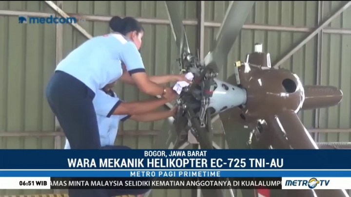 Kartini Muda Perawat Mesin Helikopter