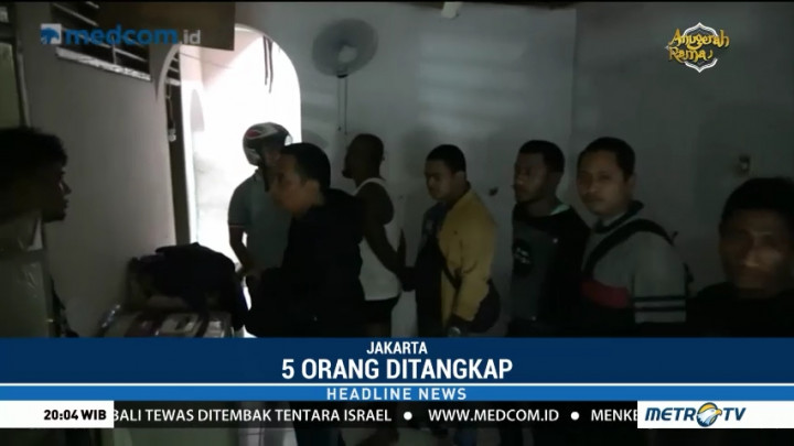 Polisi Gerebek Sarang Narkoba di Kampung Ambon